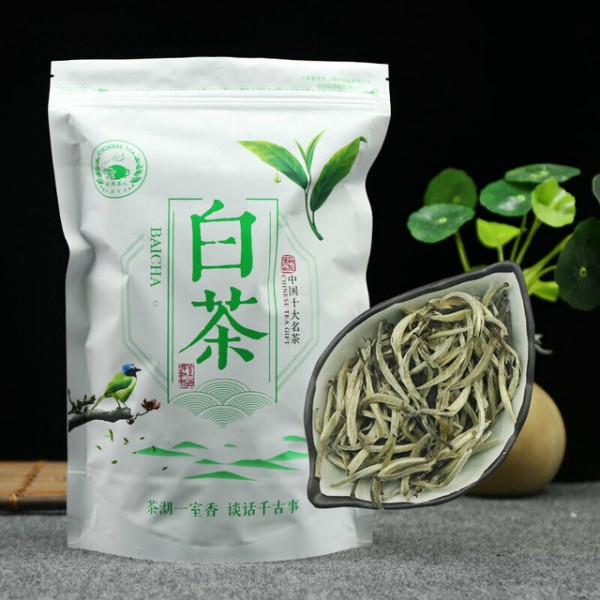 Бял чай сребърни игли чаят на императорите, първо качество благодарение на херметичната опаковка 100г, реколта пролет 2022, силн
